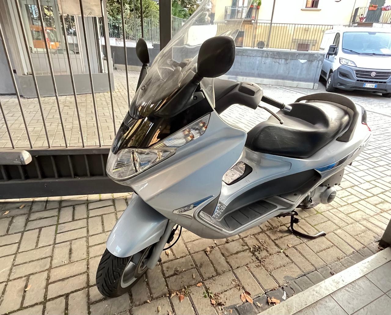 PIAGGIO X8 125 - APPENA TAGLIANDATO