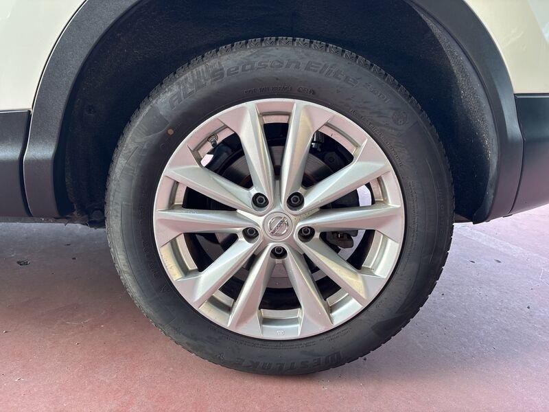 Nissan Qashqai Qashqai 1.6 dCi Acenta
