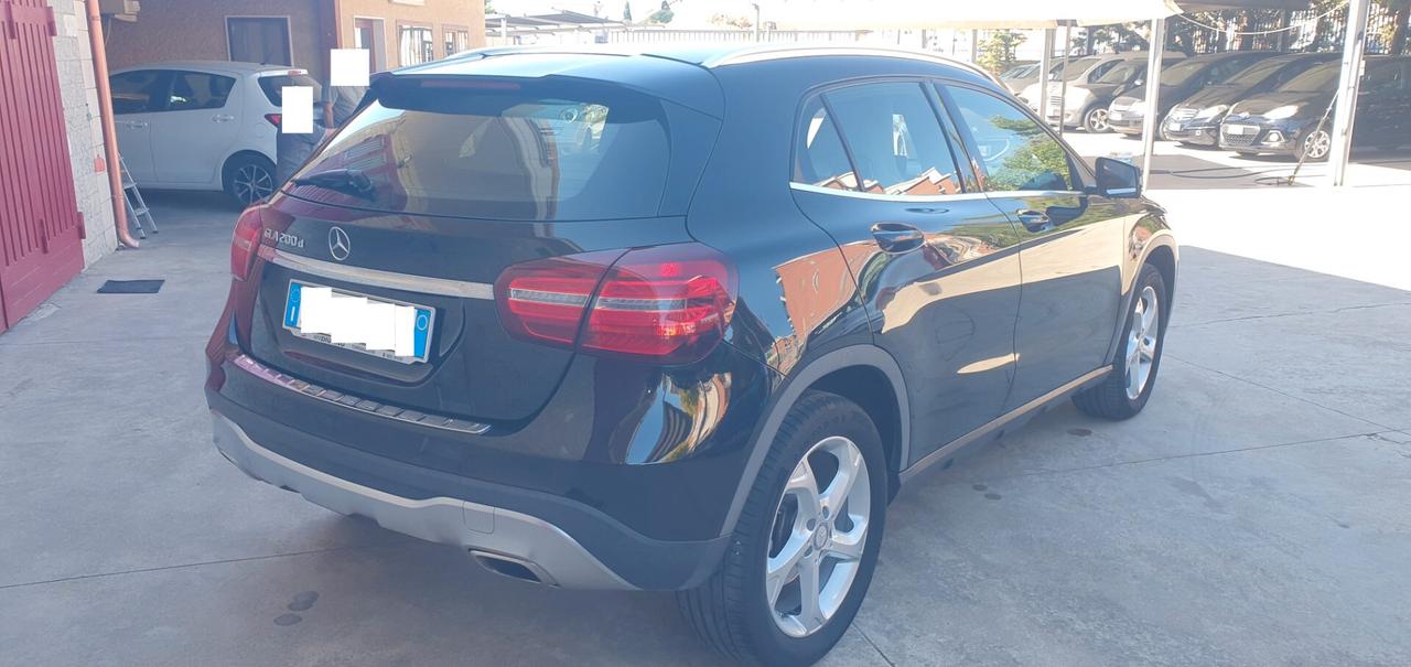 Mercedes-benz GLA 200 d Sport