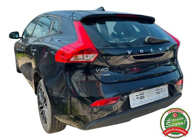 VOLVO V40 T2 Business
