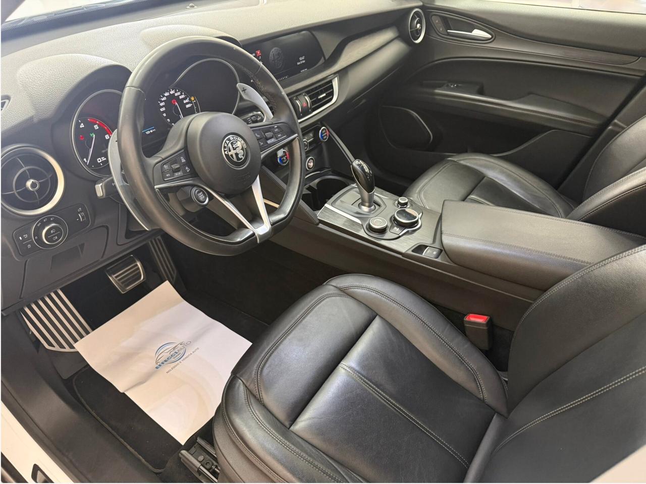 Alfa Romeo Stelvio 2.2 Turbodiesel 210 CV AT8 Q4 Executive