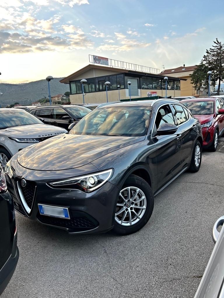 Alfa Romeo Stelvio 2.2 d 160 CV 2019