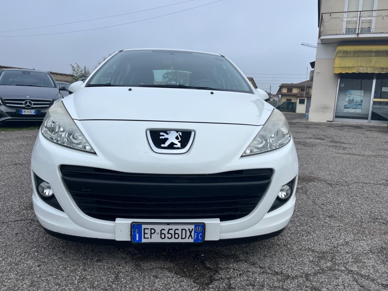 Peugeot 207 Plus 1.4 8V 75CV 5p. ECO GPL neopatentati