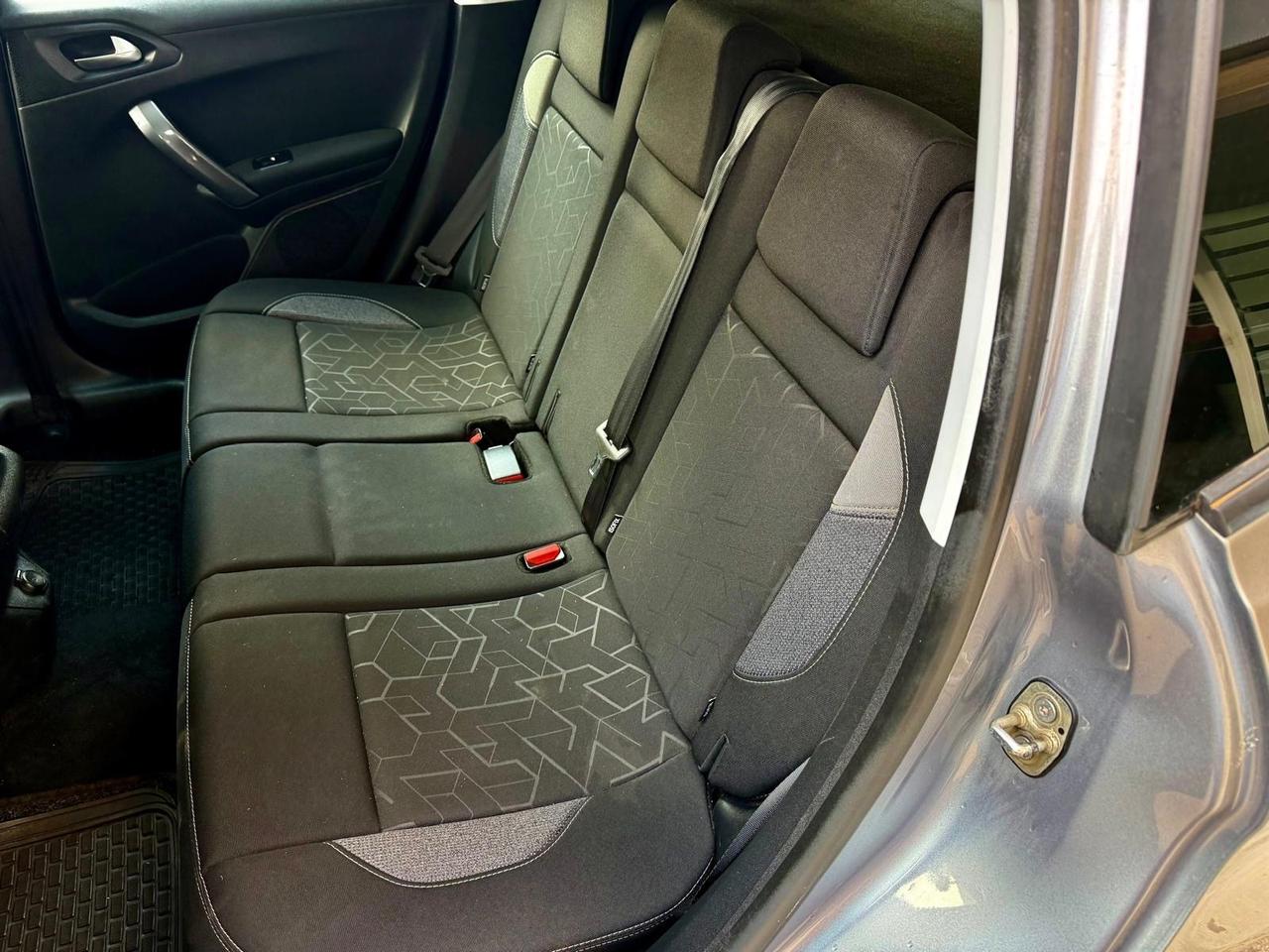 Peugeot 2008 PureTech 82 Allure