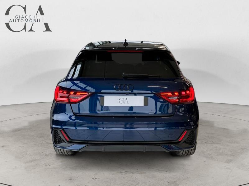 Audi A1 Sportback 30 1.0 tfsi Identity Black 116cv s-tronic