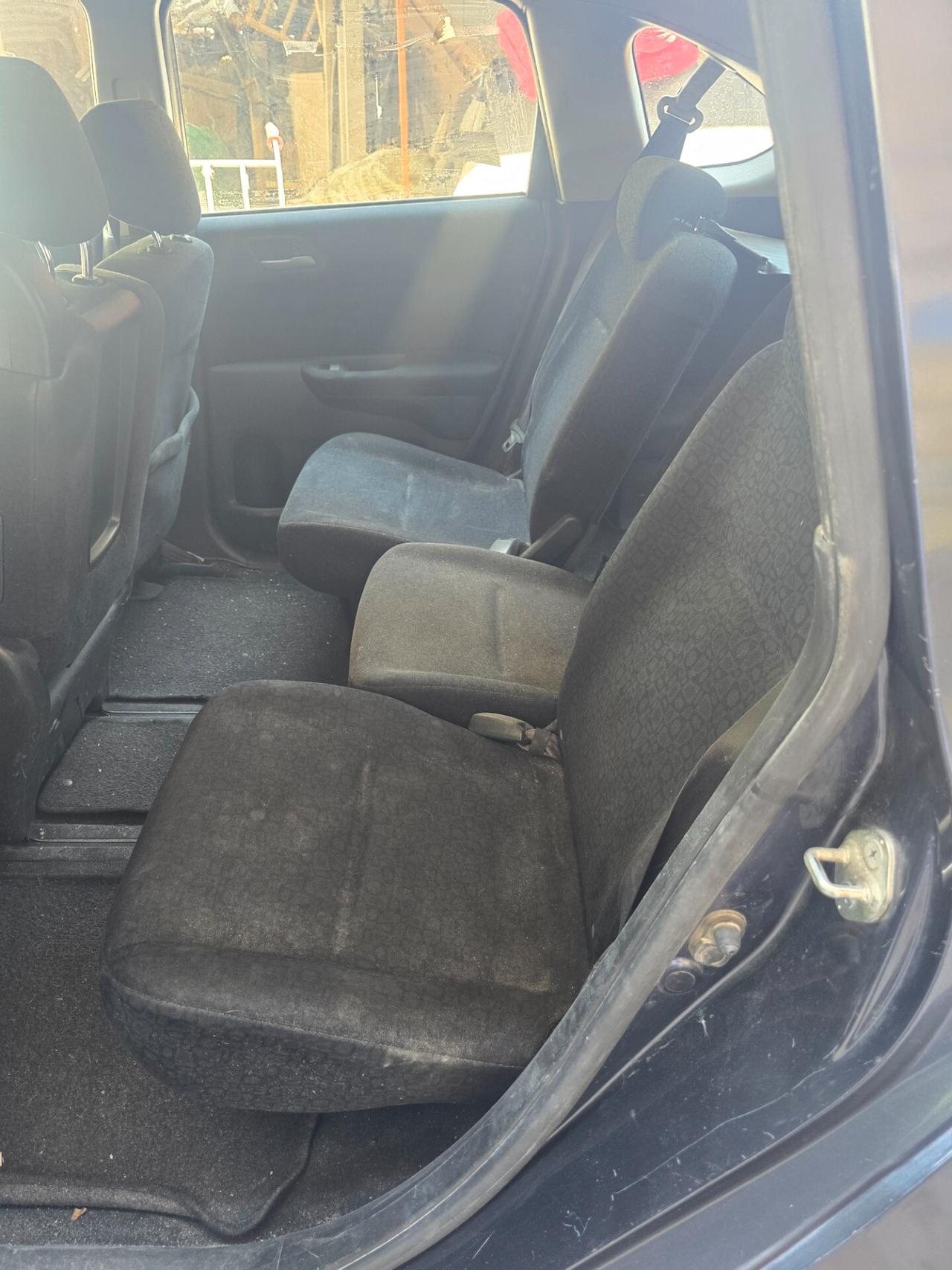 Honda FR-V 1.7 16V VTEC Comfort