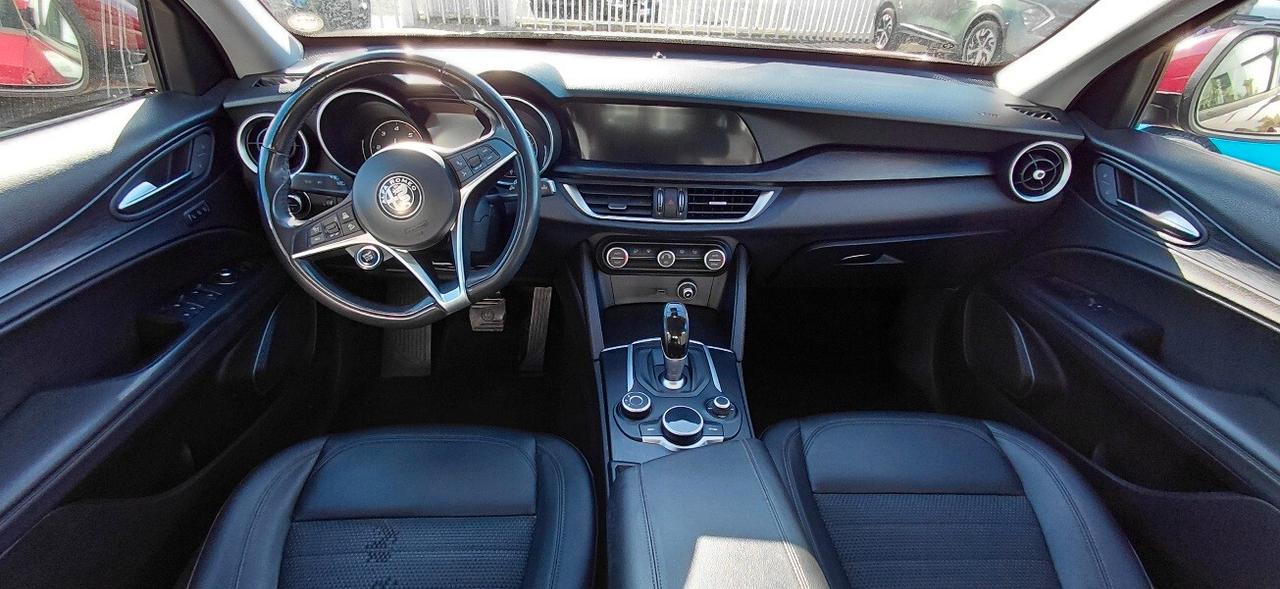 Alfa Romeo Stelvio 2.2 Turbodiesel 210 CV AT8 Q4 Business