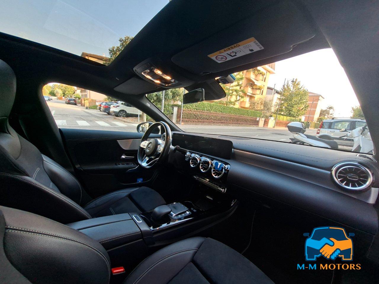 Mercedes CLA Shooting Brake 200 d Night edition auto
