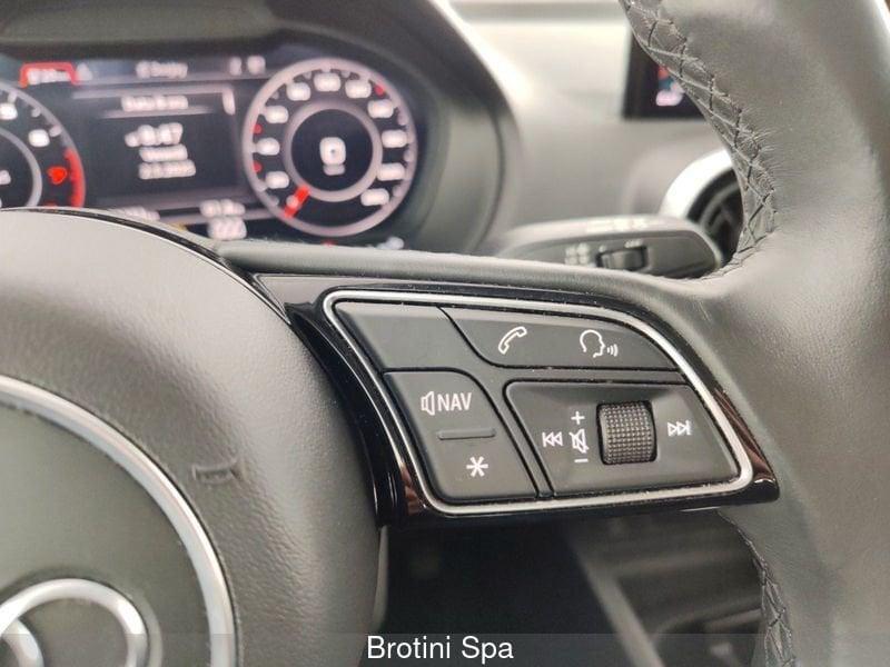 Audi Q2 35 TFSI S tronic Admired