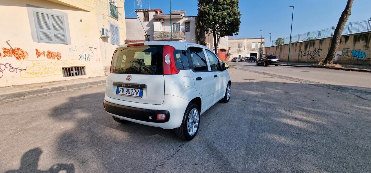 Fiat Panda 1.2 Lounge 69CV FINANZIAMENTI ANCHE SENZA BUSTA PAGA