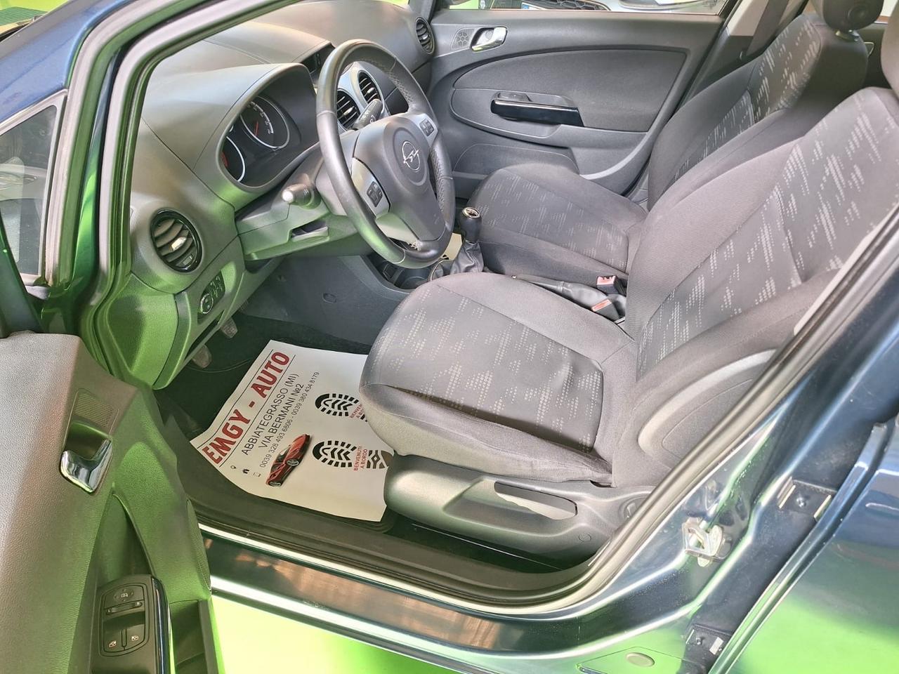 Opel Corsa 1.2benzina, 5 porte NEO PATENTATI