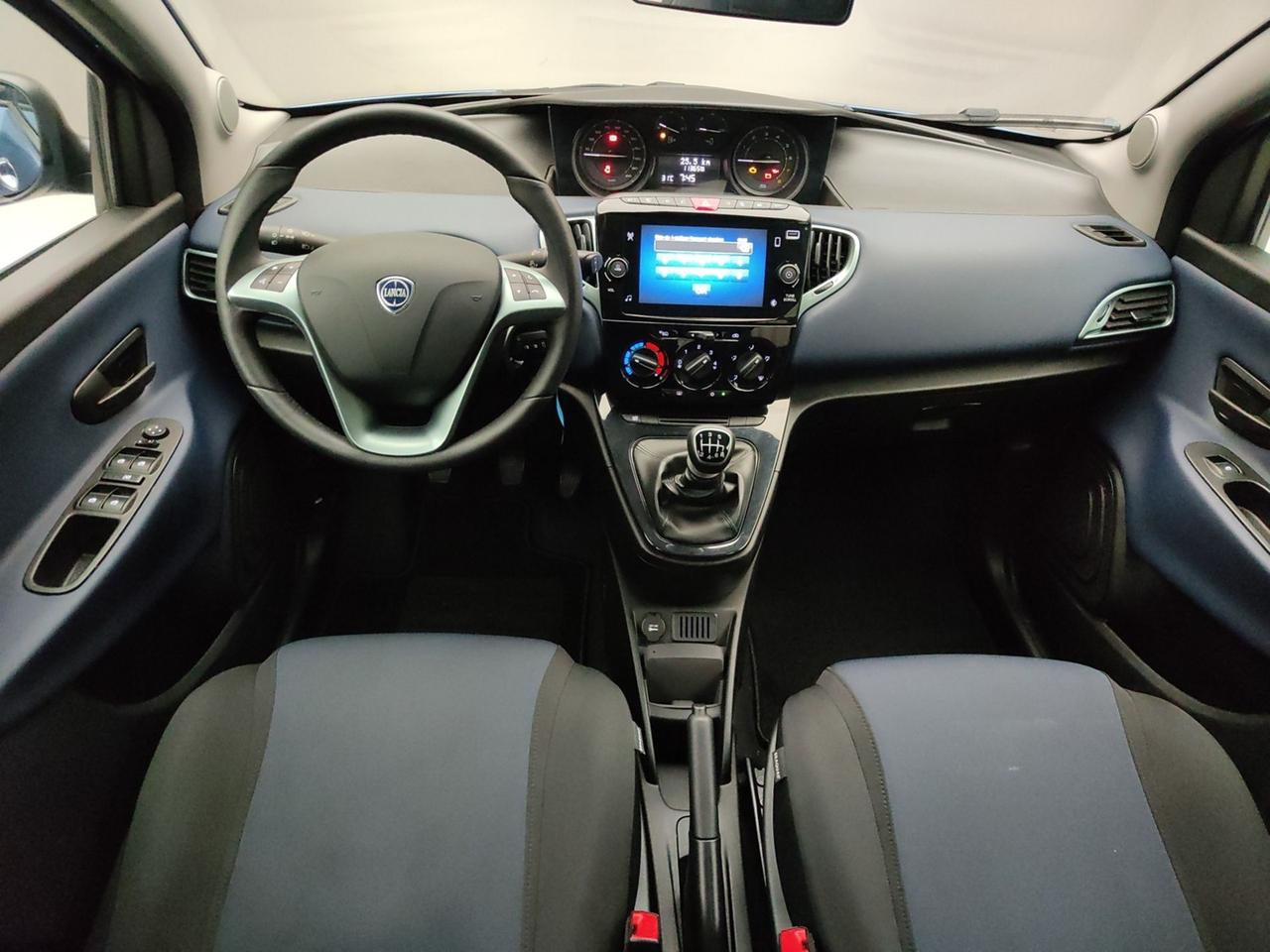 LANCIA Ypsilon III 2021 1.0 70CV HYBRID PLATINO