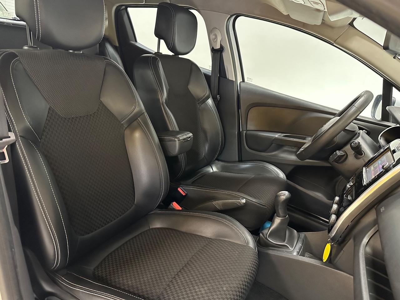 Renault Clio dCi 8V 90CV Start&Stop 5 porte Energy Intens