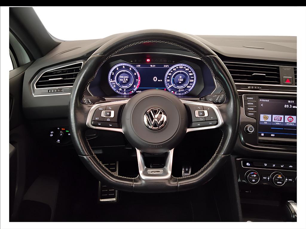 VOLKSWAGEN Tiguan II 2016 - Tiguan 2.0 tsi Executive 4motion 180cv dsg