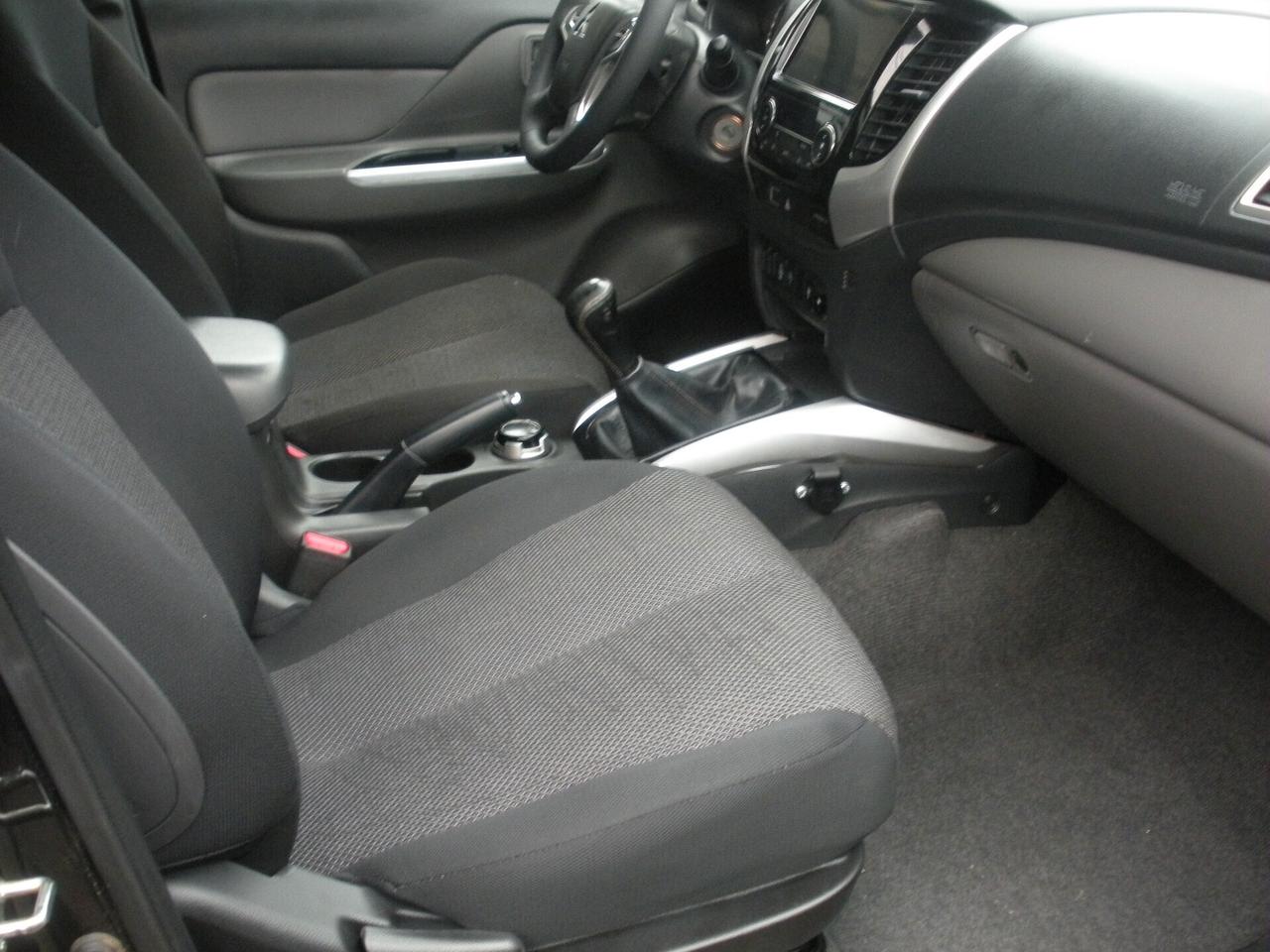 Mitsubishi L200 2.4 DI-D/181CV Double Cab SAFARI