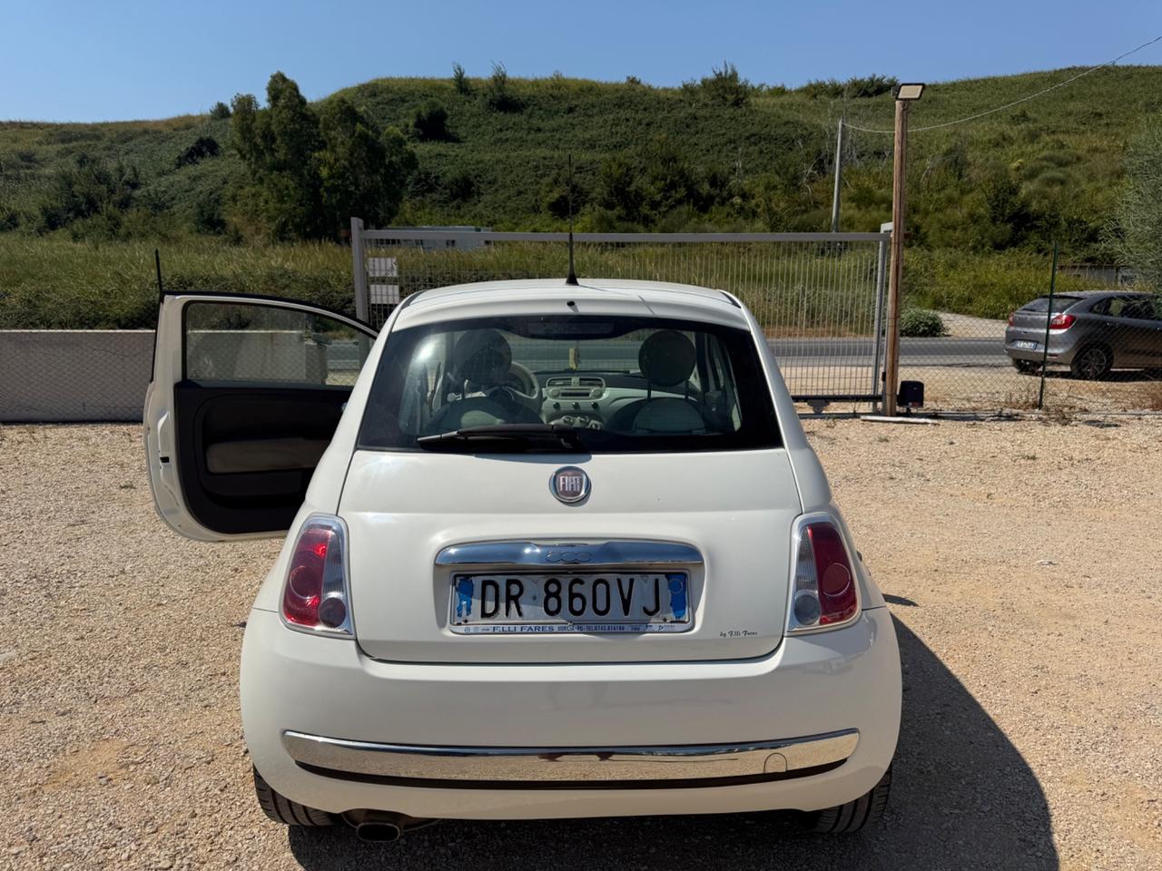 Fiat 500 1.2 Tetto Panoramico 3.990€ PERMUTE