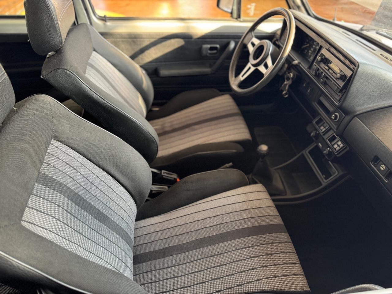 Volkswagen Golf GTI 1 serie - Versione Pirelli - Pari al nuovo
