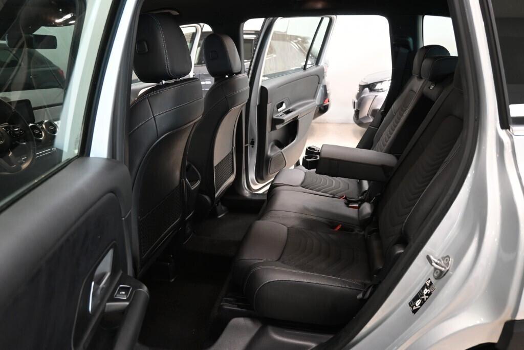 Mercedes-benz GLB 180 180D 116CV AUTOMATIC BUSINESS EXTRA (FARI LED-NAVI-PARK ASSISTANT-TELECAMERA P.)