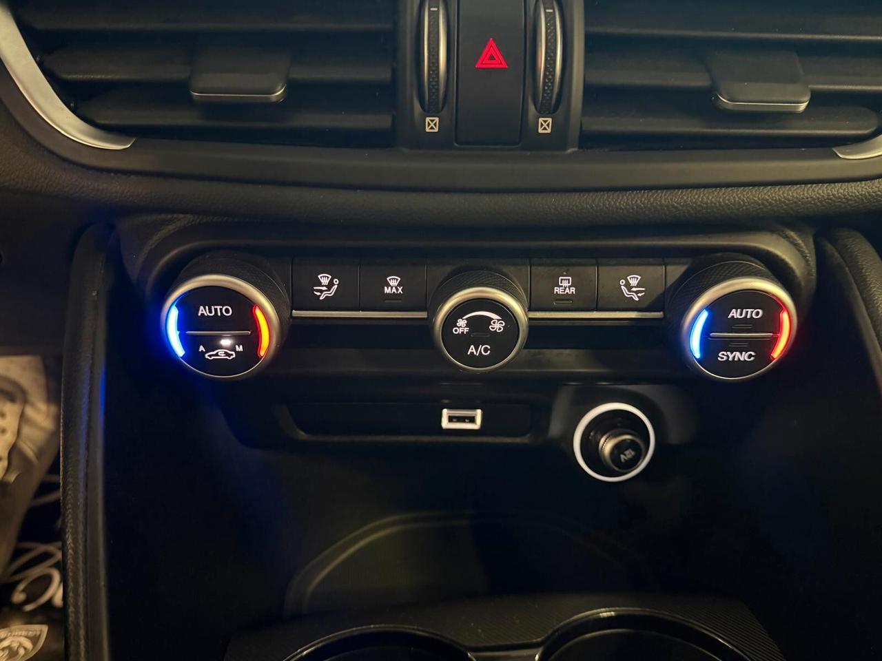 ALFA ROMEO GIULIA SPRINT 2.2 190CV RWD PELLE CAM ANNO 2022