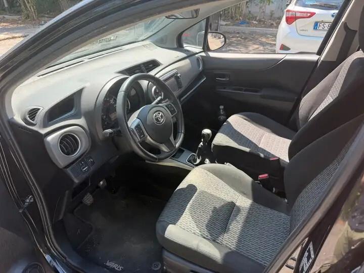 Toyota Yaris 1.4 D-4D 5 porte Active