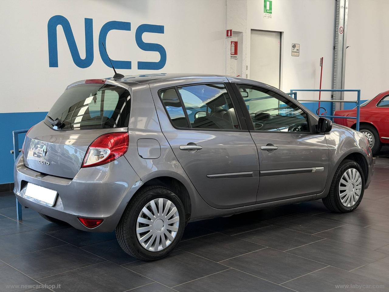 RENAULT Clio 1.2 5p. Luxe NEOPATENTATI