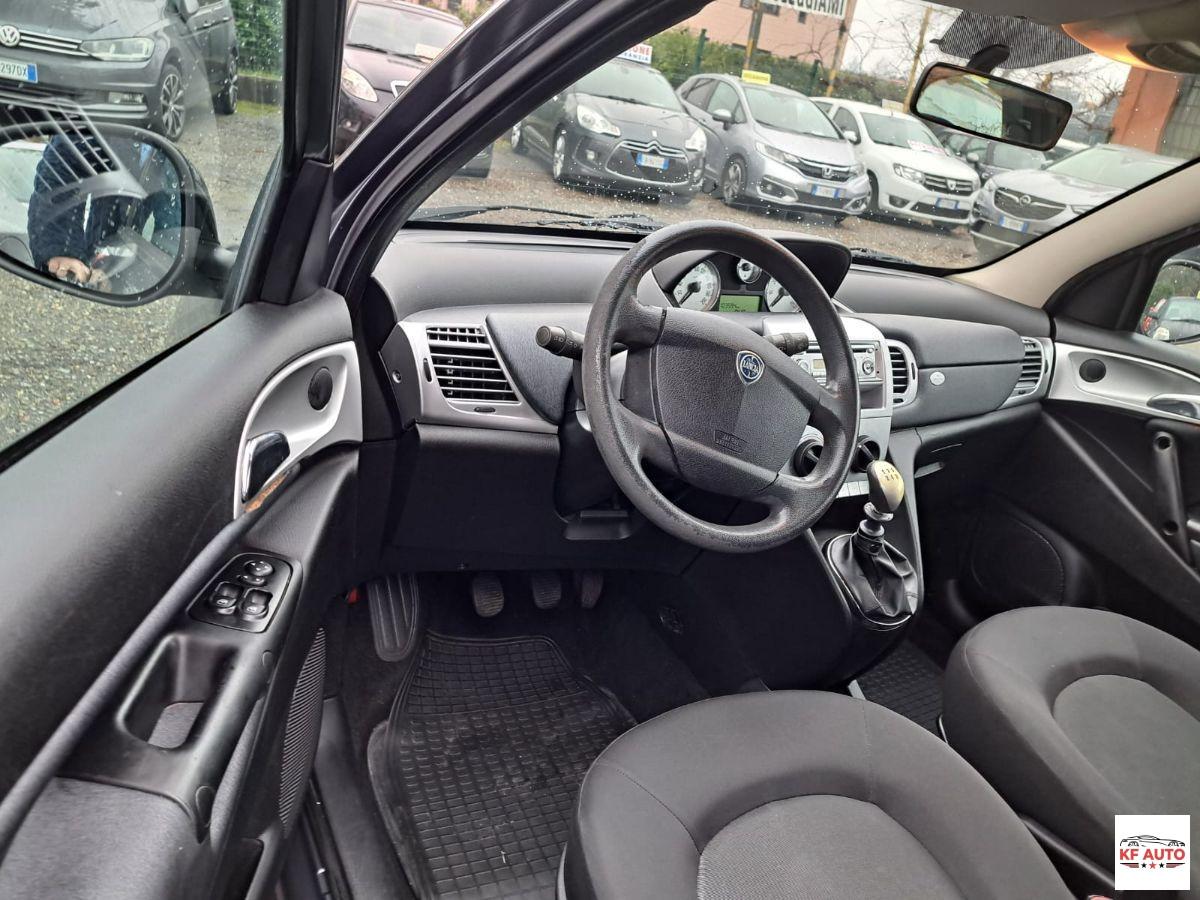 LANCIA - Ypsilon 1.2 8v Diva 69cv
