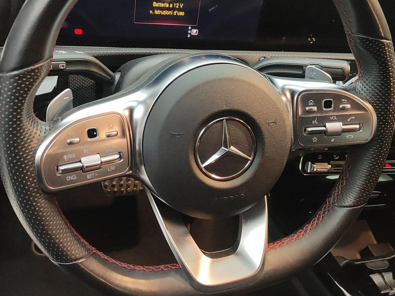 MERCEDES Classe A - W177 2018 A 180 D 116CV AMG LINE PREMIUM AUTO