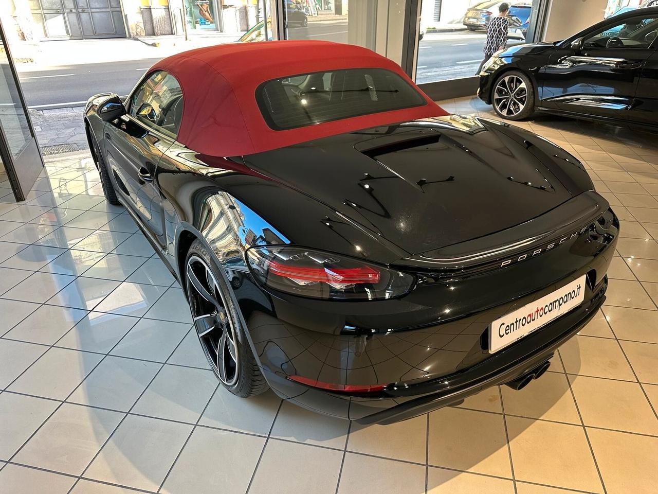 Porsche Boxster 718 IV 2016 718 2.0 300cv pdk