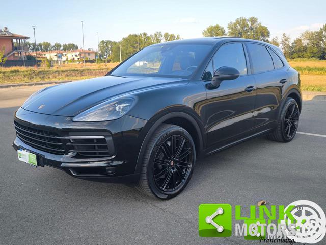PORSCHE Cayenne 3.0 V6