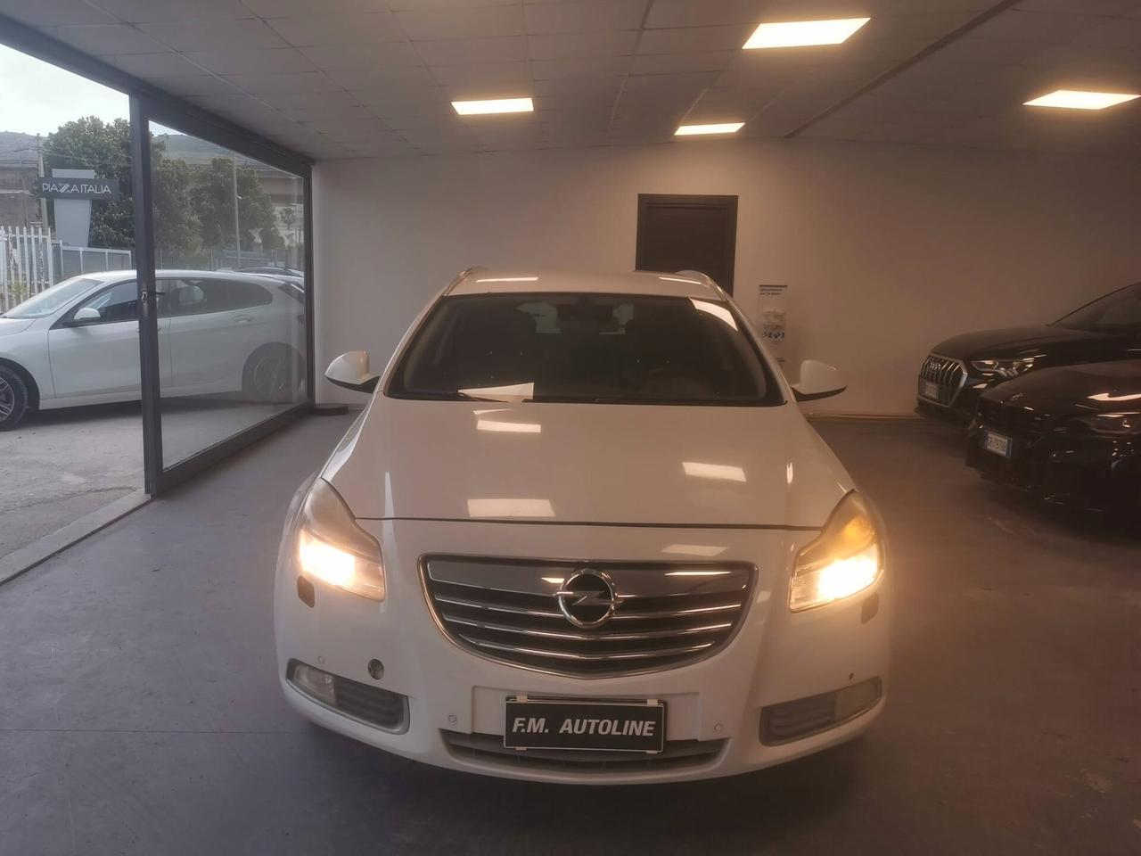 Opel Insignia 2.0 CDTI Sports Tourer aut. Cosmo 2010