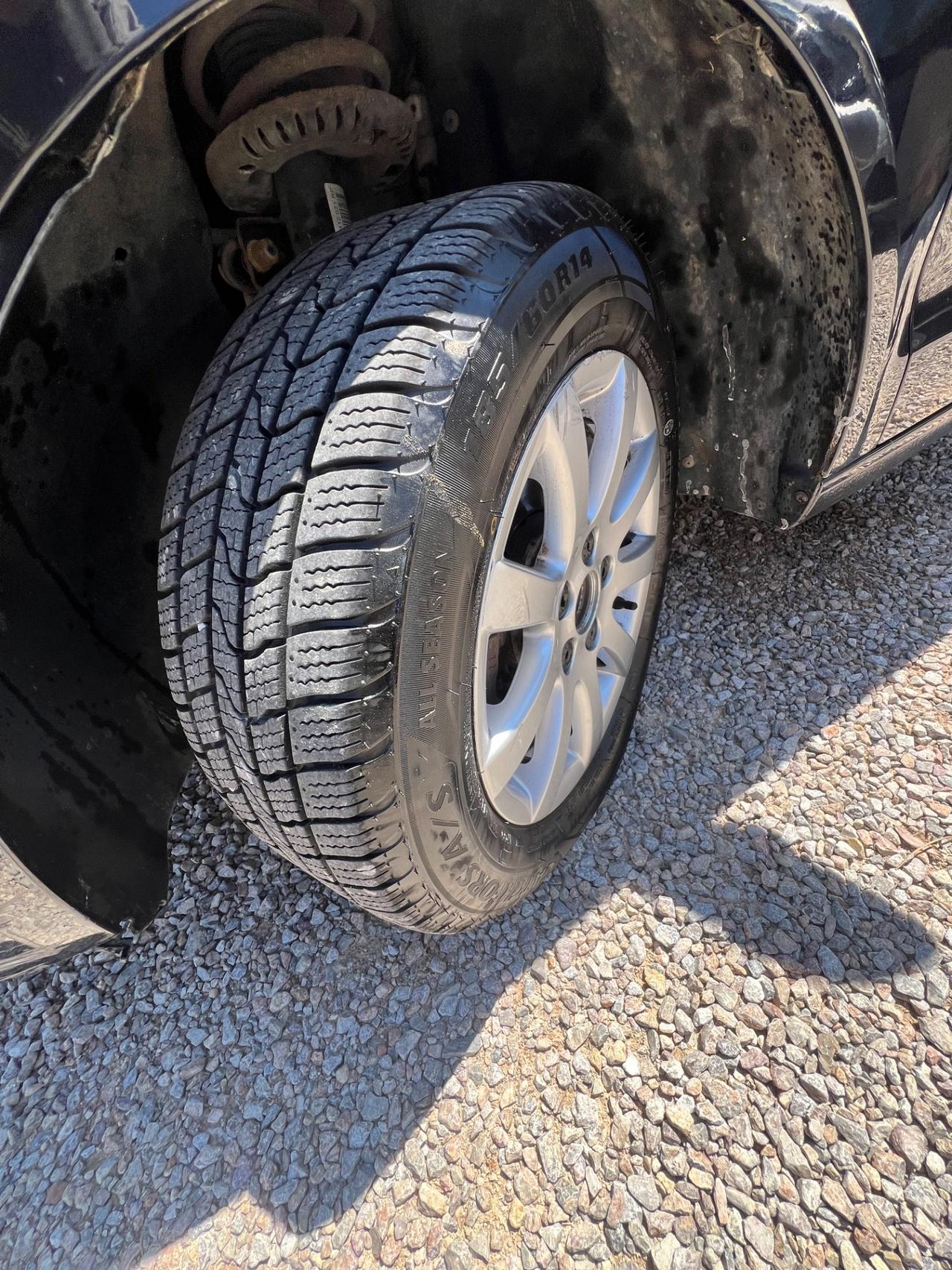 Volkswagen Polo 1.2/70CV 12V 5p. United