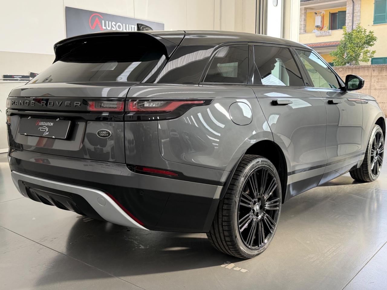 Land Rover Range Velar 2.0D I4 240 CV R-Dynamic SE