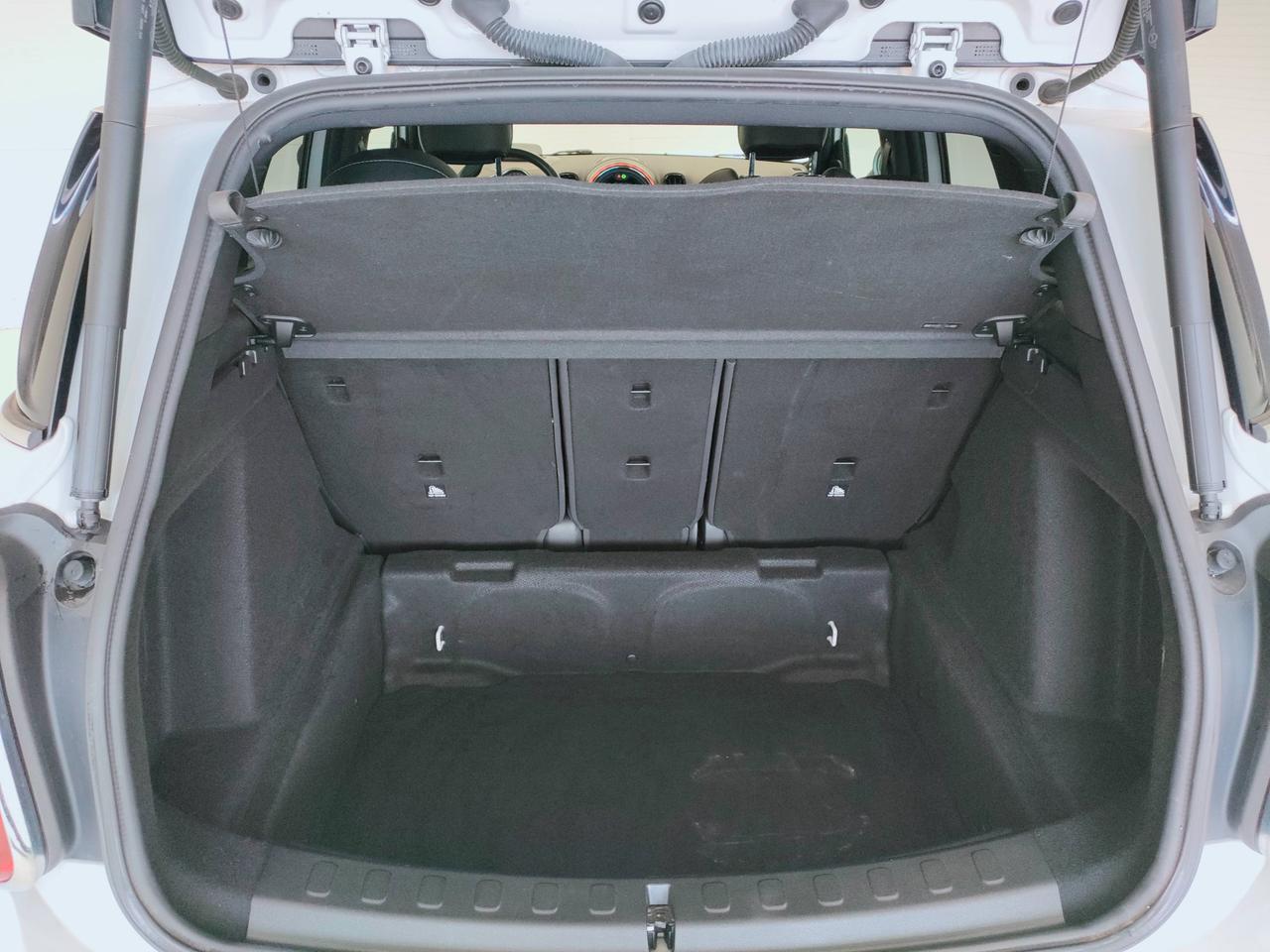 MINI Mini Countryman F60 2017 - Mini Countryman 2.0 Cooper SD Hype all4 auto