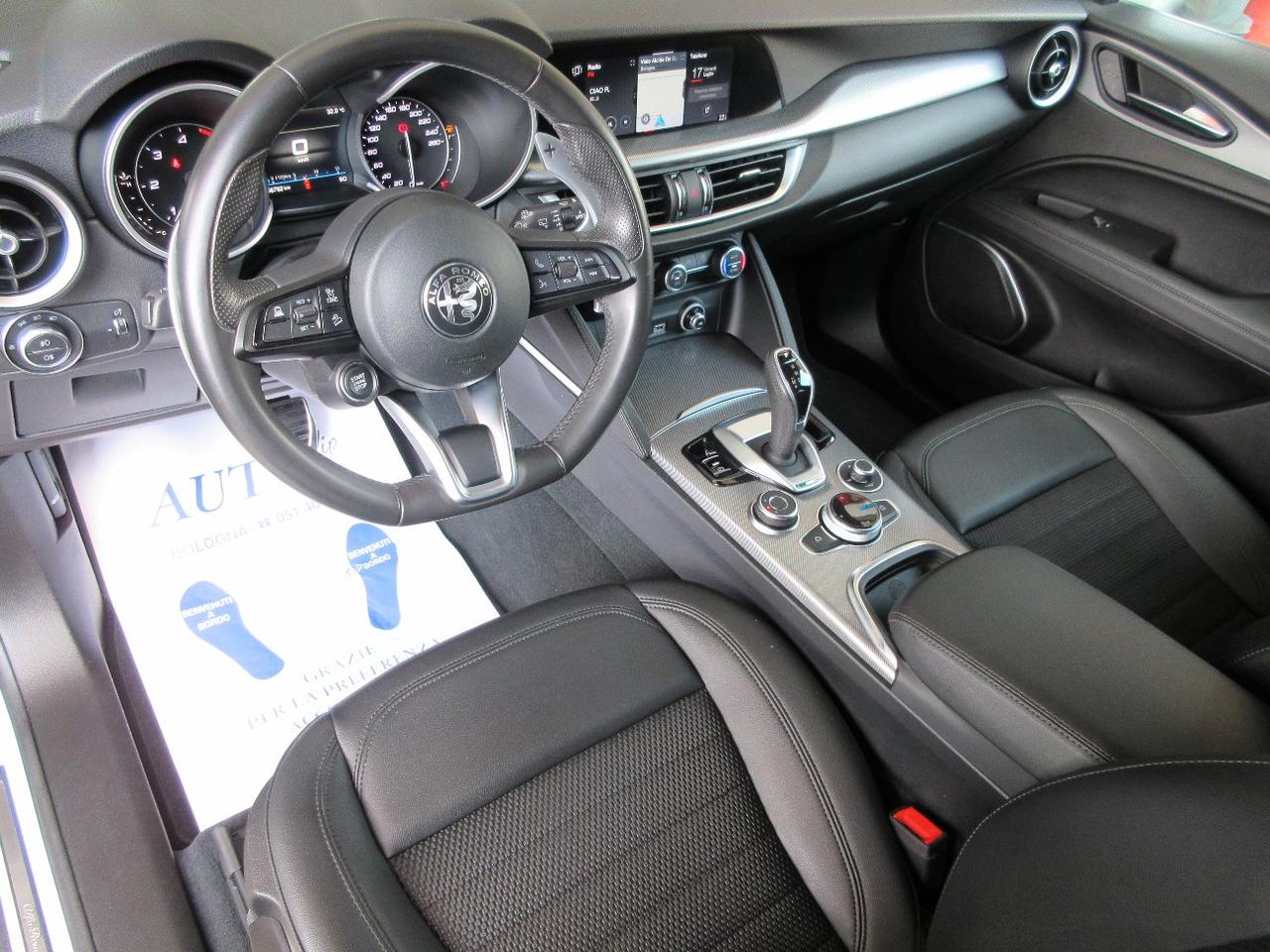 Alfa Romeo Stelvio 2.2 t Sprint Q4 190cv auto