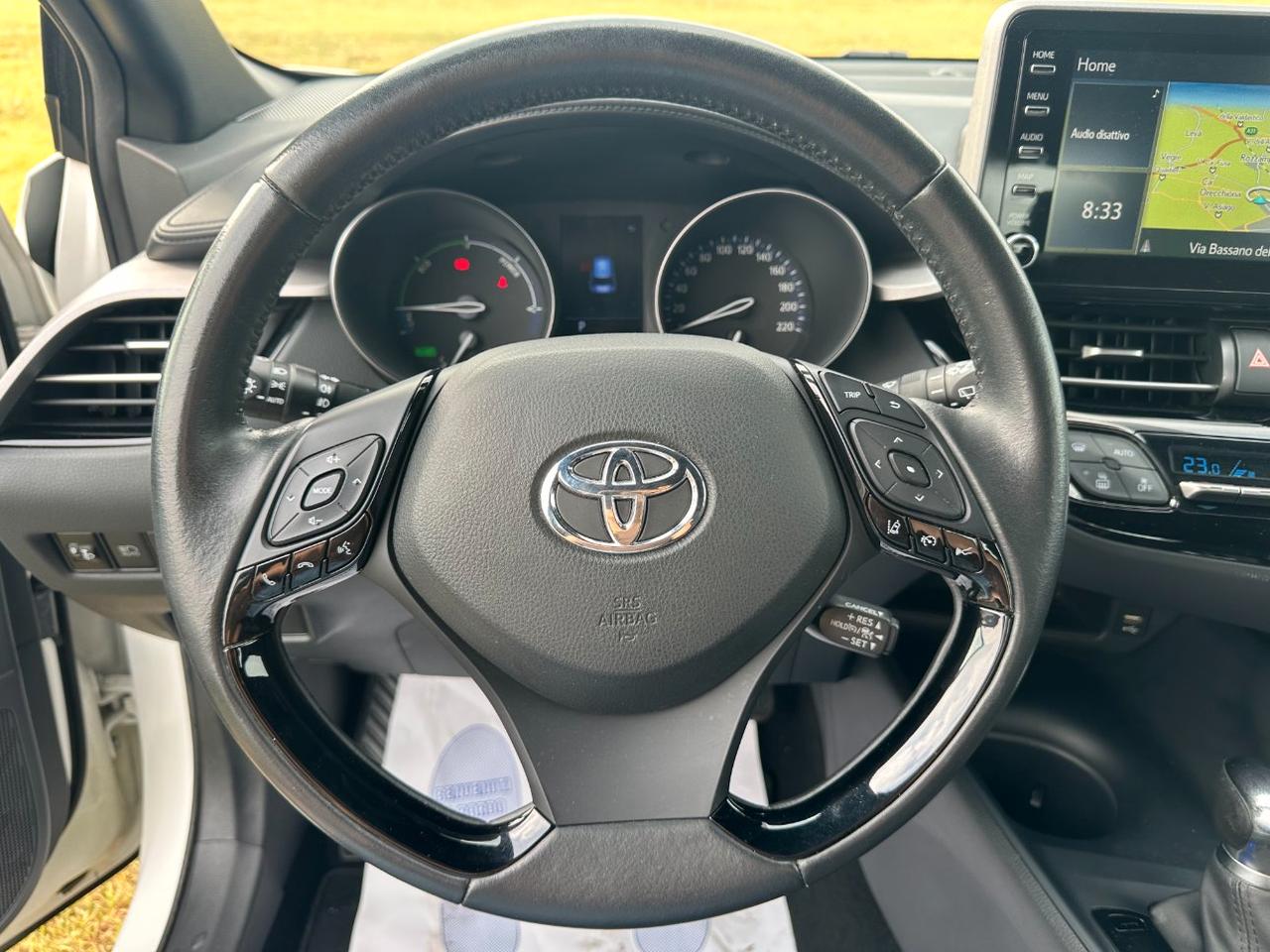 Toyota C-HR 1.8h Business e-cvt