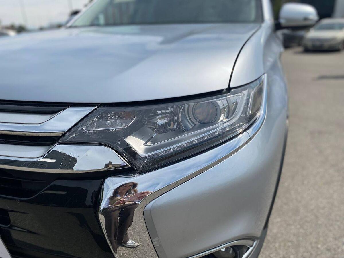 Mitsubishi Outlander Outlander 2.2 Intense awd 5p.ti