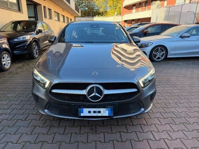 MERCEDES-BENZ A 250 e Automatic EQ-Power Business Extra