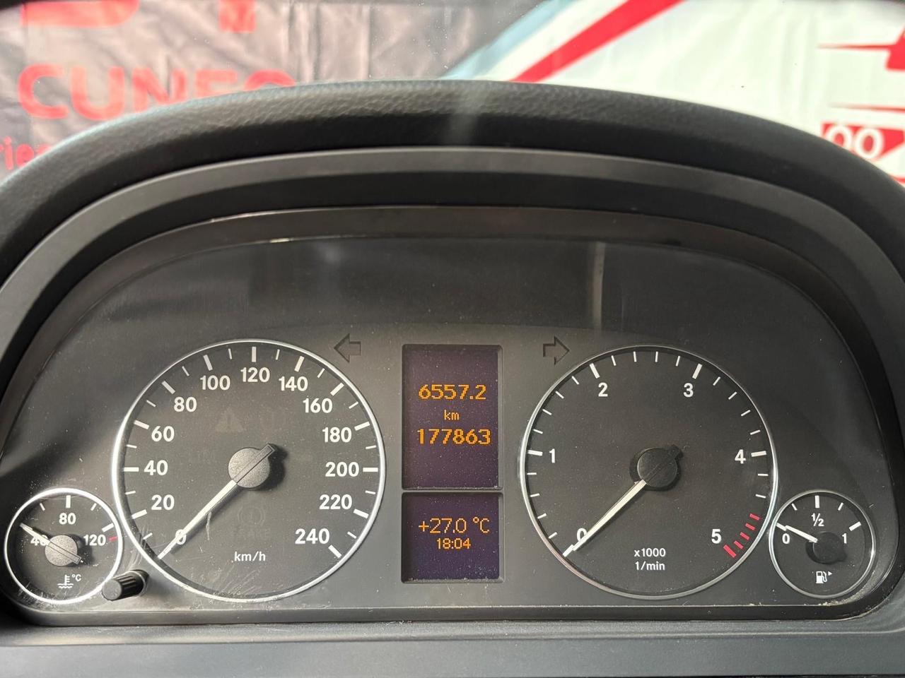 Mercedes-benz A 160 CDI AUTOMATIC Avantgarde