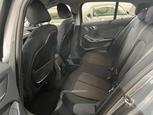 BMW 118 i 5p. Business Advantage "18 Msport /Nav/F.Led/Par