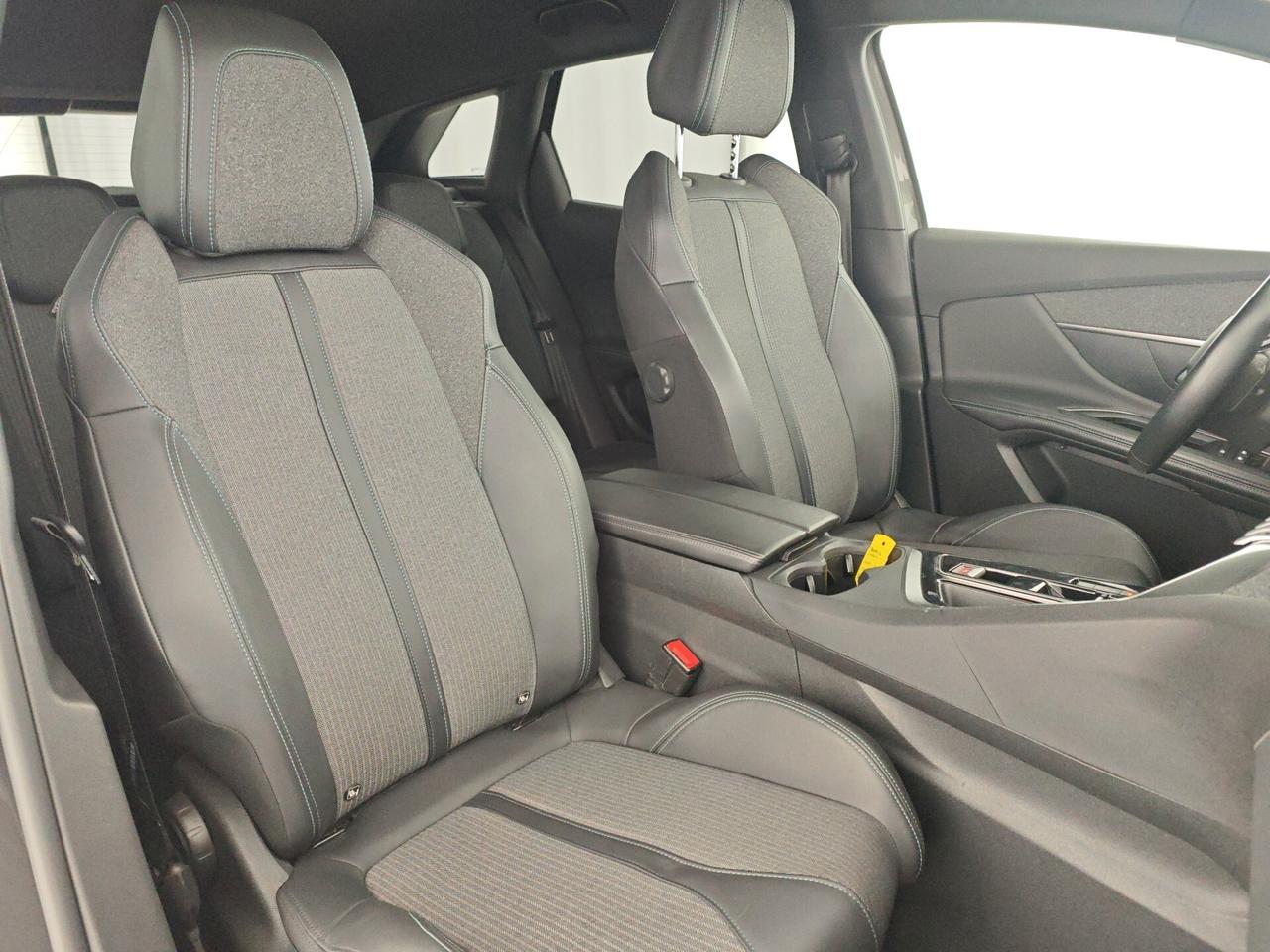 Peugeot 3008 BlueHDi 130 S&S EAT8 Allure Pack