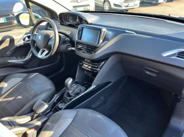 Peugeot 2008 1.6 bluehdi Black Matt 100cv
