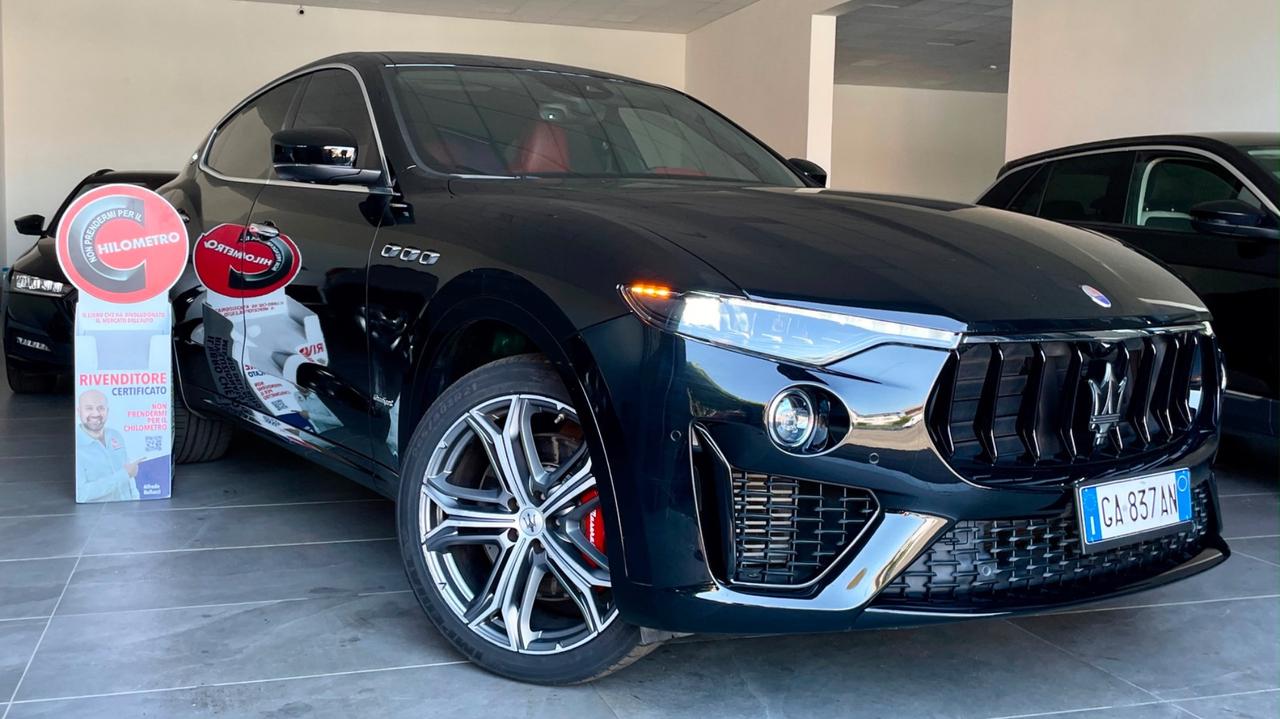 MASERATI LEVANTE 3.0 GRANSPORT Q4 V6 275CV - FULL LED, PELLE, SOSPENSIONI REGOLABILI, SEDILI ELETTRICI