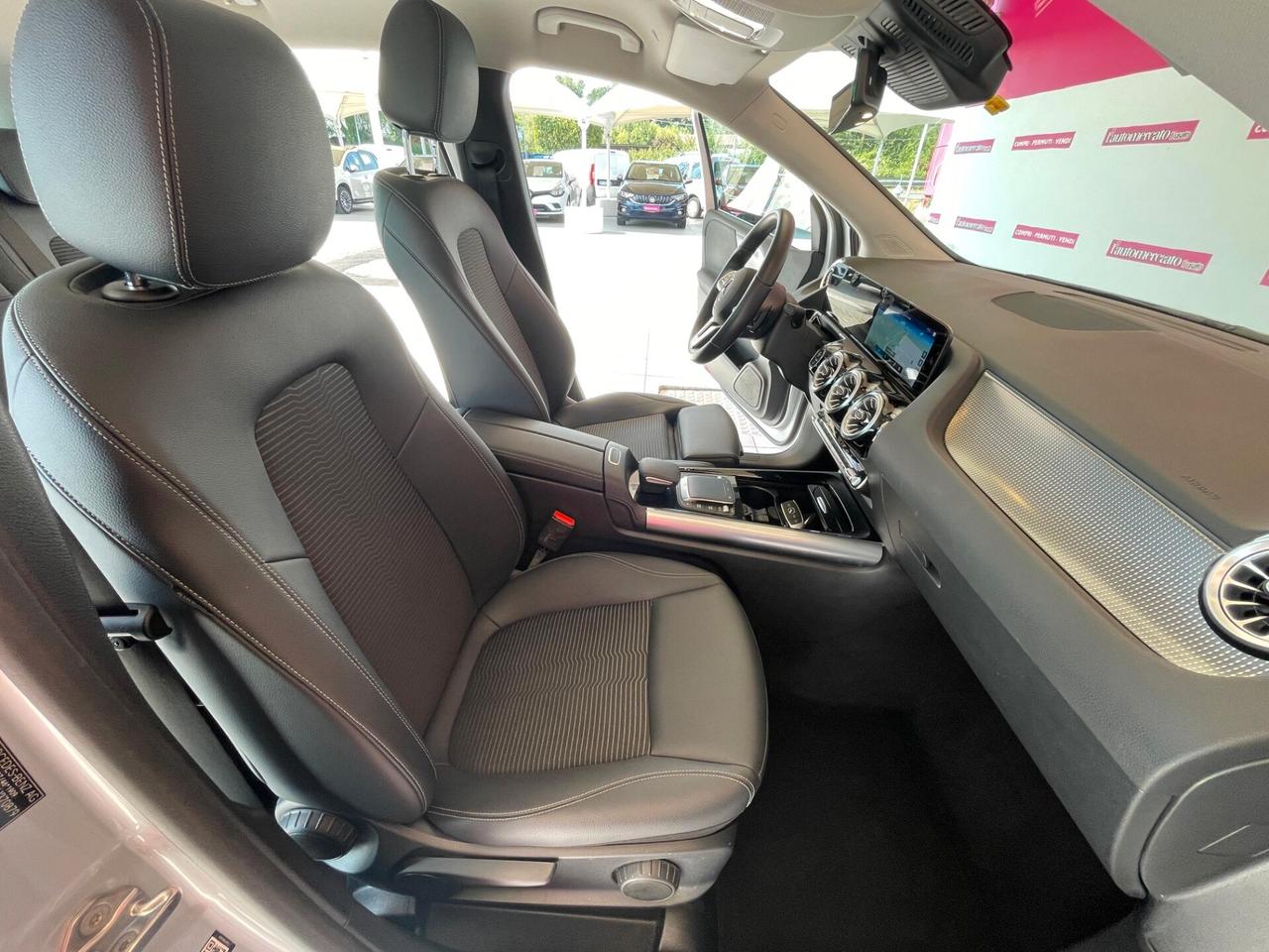 MERCEDES Classe B (W247) B 200 d Automatic ...