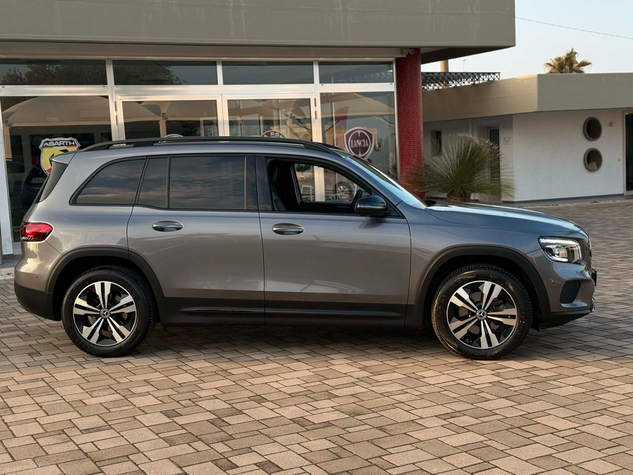 Mercedes-benz GLB 180 d Automatic Sport