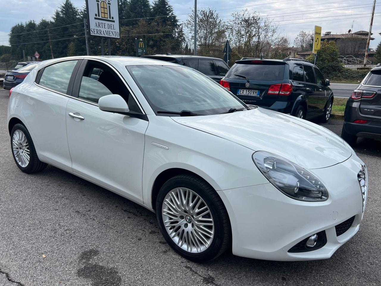 Alfa Romeo Giulietta 1.6 JTDm-2 105 CV Exclusive