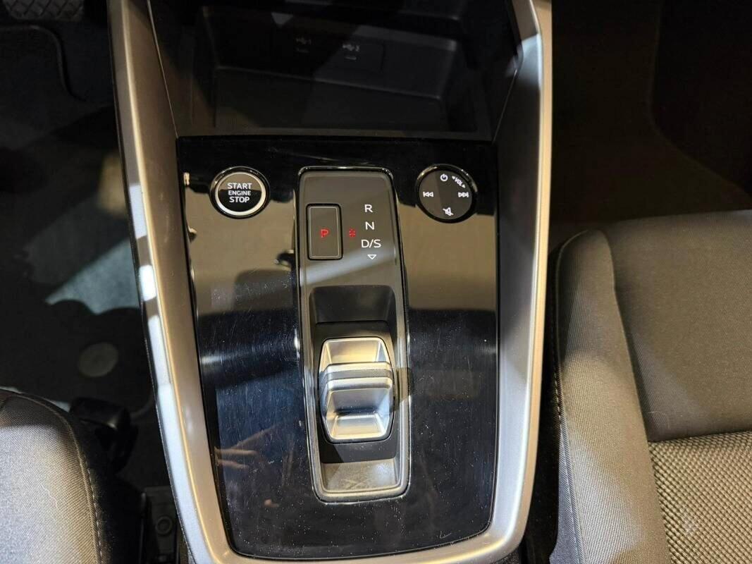 Audi A3 Sedan 35 TDI S tronic line edition