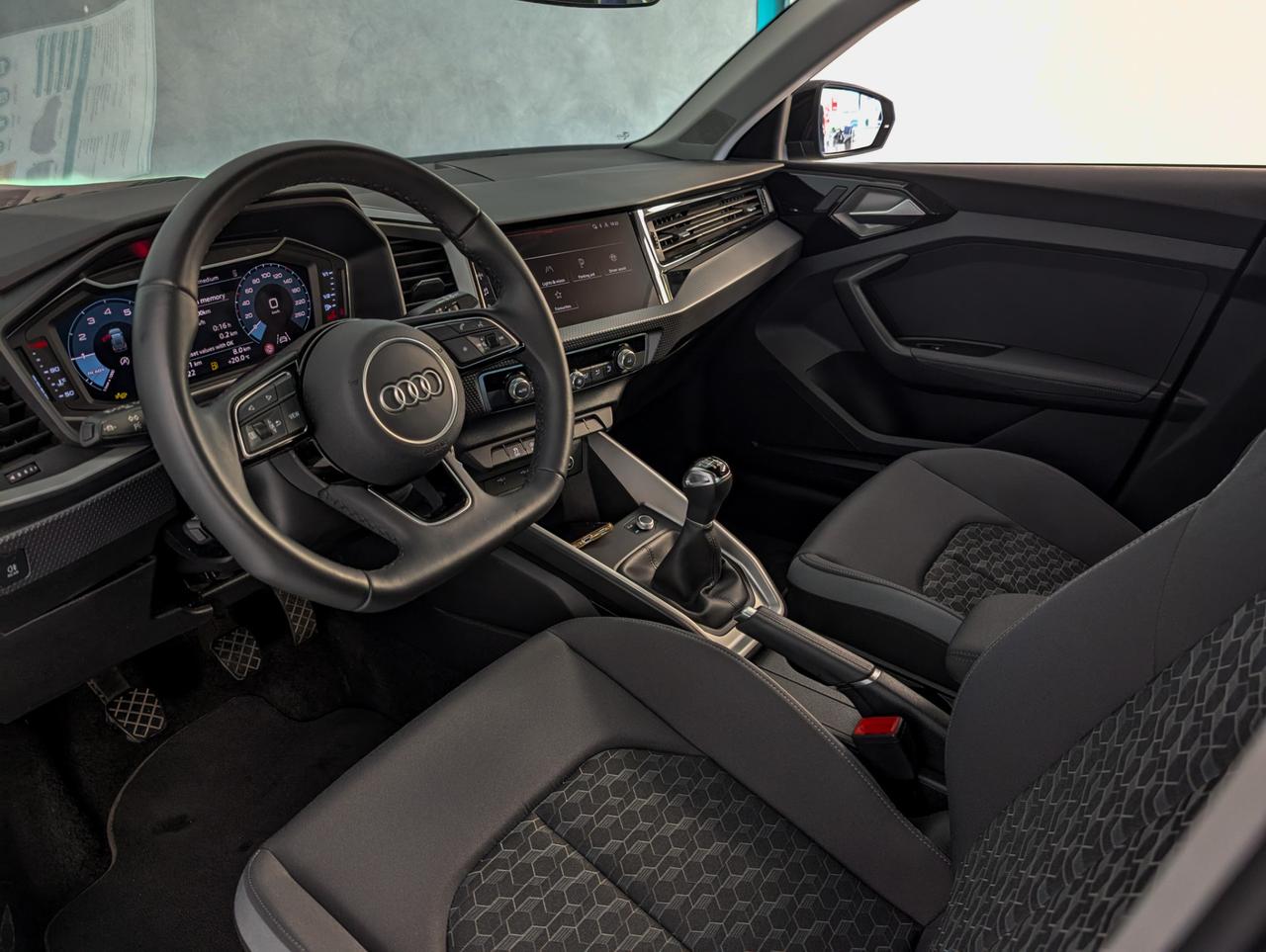 Audi A1 30 TFSI 116cv Adrenalin Black Edition S line