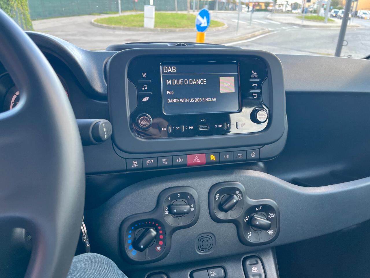 Fiat Panda 1.0 FireFly Hybrid - 9.600km - 2023