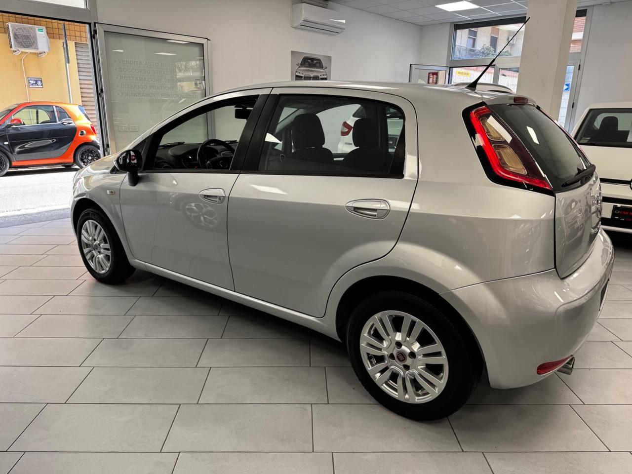 Fiat Punto 1.3 MJT II 75 CV 5 porte Lounge