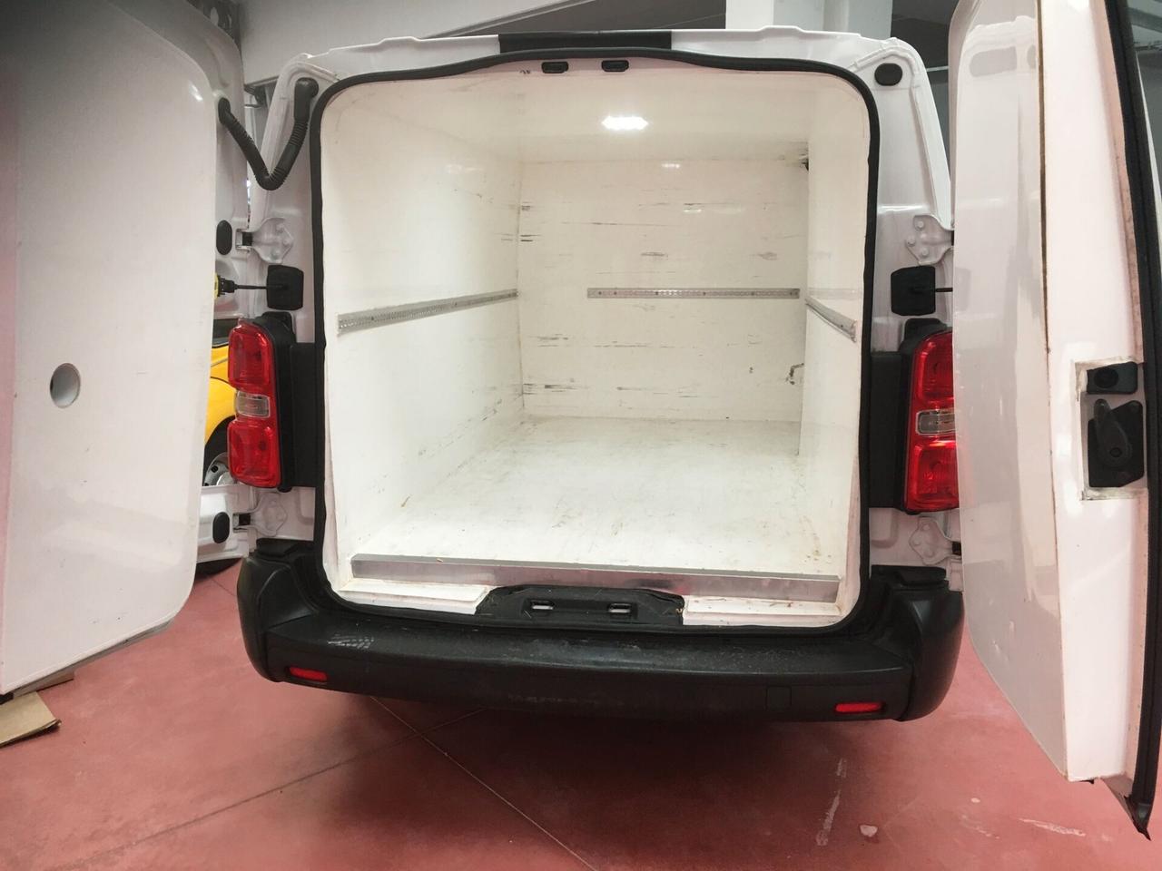 FURGONE ISOTERMICO COIBENTATO OPEL VIVARO Posti 3 Diesel2.0 CV 150 Km 152.998 garanzia 12 mesi